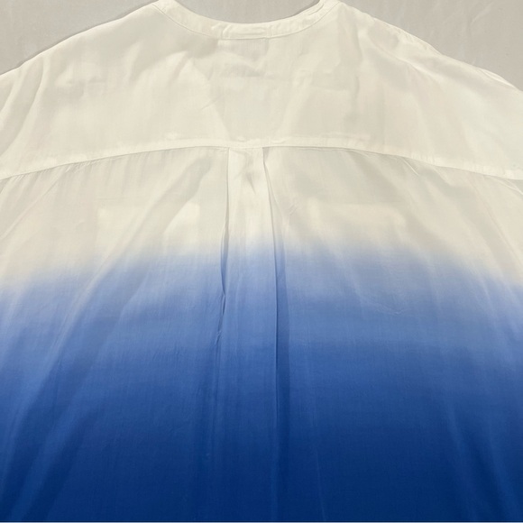 Torrid Challis Button-Front Dolman Sleeve Тор Block Color White N Blue Sz 1 (1X) - Picture 4 of 12